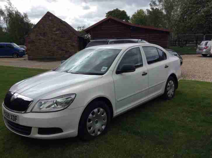 2009 OCTAVIA S TDI WHITE diesel