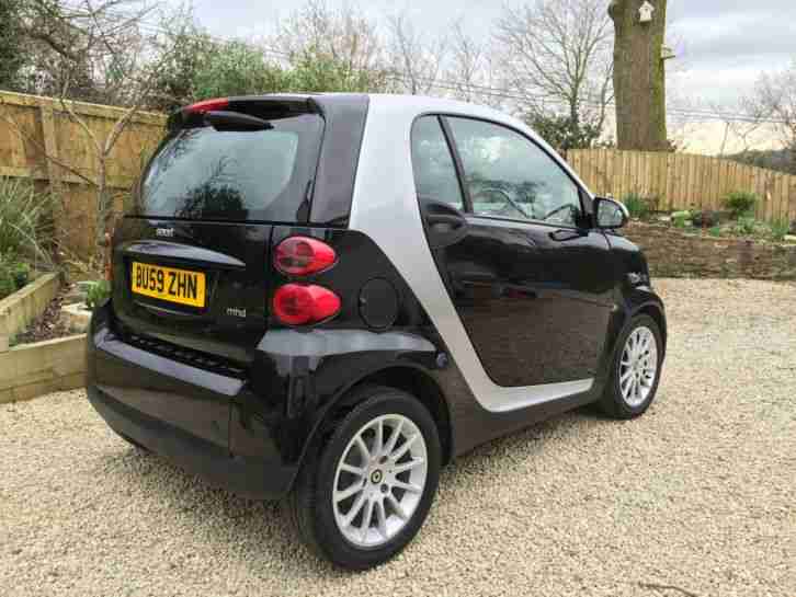 2009 SMART FORTWO PASSION MHD -28000 MILES -FSH- 2 LADY OWNER-AUTO BLACK 71BHP