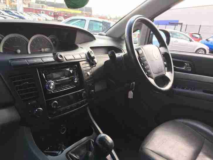 2009 Ssangyong Rodius 2.7 TD ES 5dr