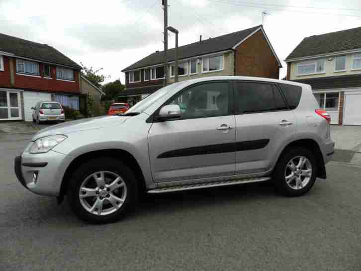 2009 TOYOTA RAV4 XT-R D-4D SILVER