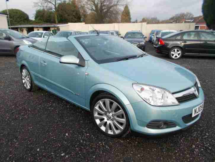 2009 VAUXHALL ASTRA 1.8 Design Twin Top 2dr