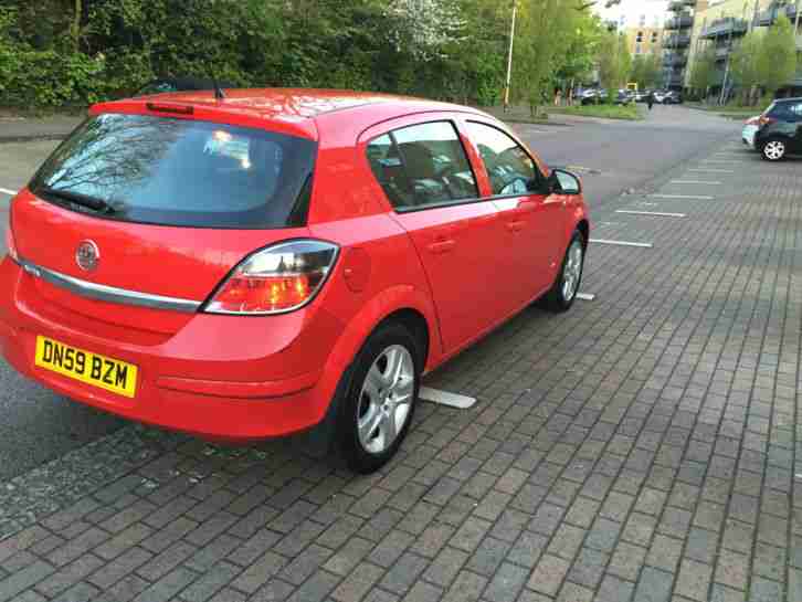 2009 VAUXHALL ASTRA ACTIVE RED