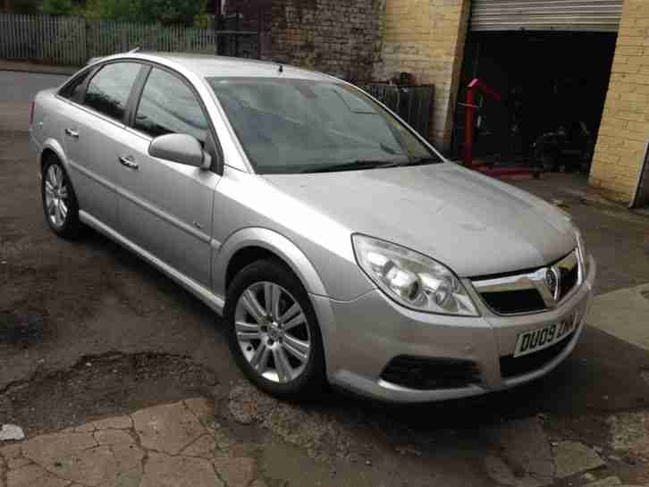 2009 VAUXHALL VECTRA ELITE CDTI 150 AUTOMATIC SILVER SPARES OR REPAIR