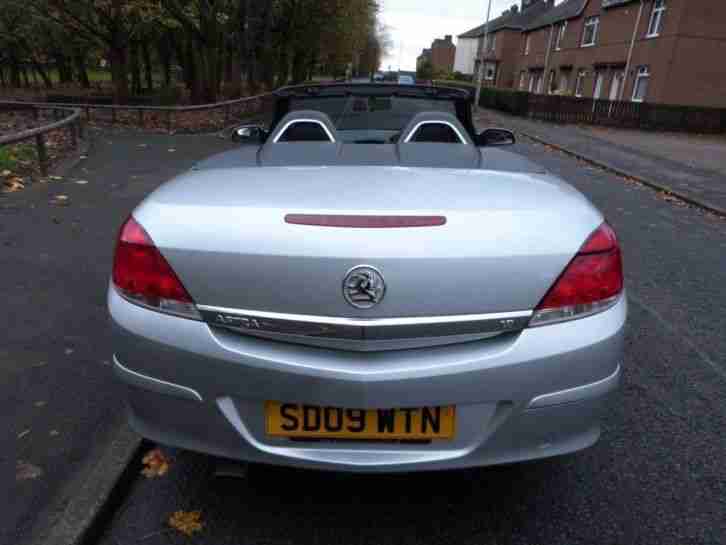 2009 Vauxhall Astra 1.8 Twin Top 2dr