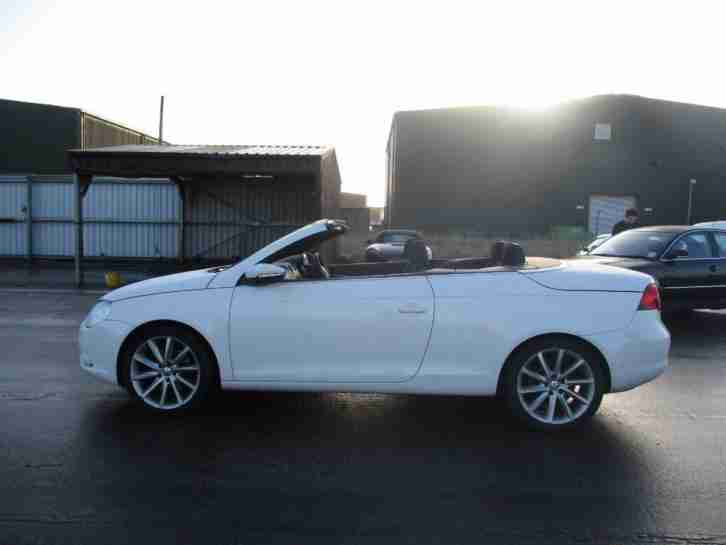 2009 Volkswagen Eos 2.0 TDI CR Sport 2dr DSG 2 door Convertible