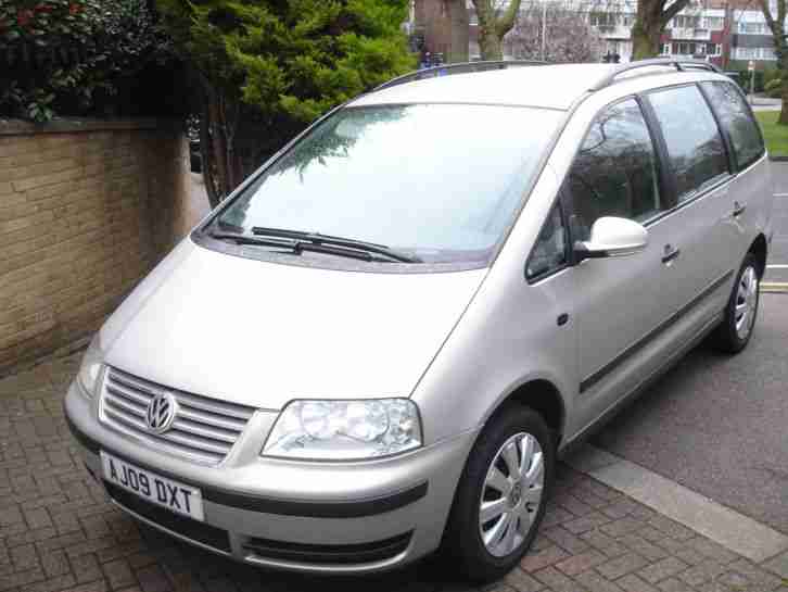 2009 Volkswagen Sharan 115 TDI Diesel Automatic 2009 model