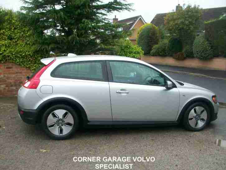 2009 Volvo C30 S 1.6-D DRIVe Silver FULL SERVICE HISTORY, RFL £30.00 per year