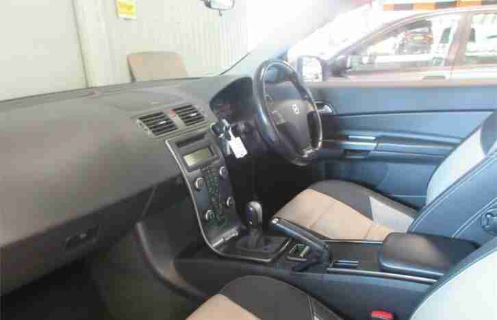 2009 Volvo C30 Sports Coupe 3Dr 1.6D DRIVe 109 DPF R DESIGN Diesel red Manual