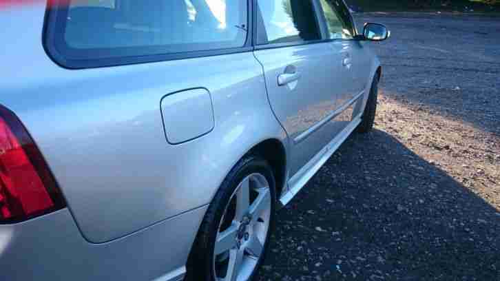2009 Volvo V50 2.4 D5 R-Design Sport 5dr Estate
