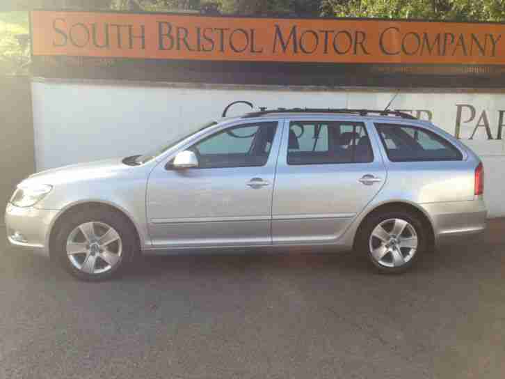 2010 10 SKODA OCTAVIA 2.0 TDI 140BHP ELEGANCE 5DR ESTATE SILVER 6SPEED