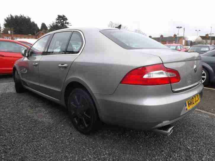 2010 10 SKODA SUPERB 2.0 ELEGANCE TDI CR 5D 170 BHP GOLD DIESEL DIESEL
