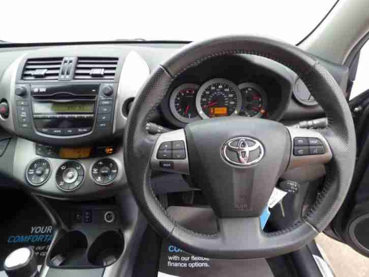 2010 10 TOYOTA RAV4 2.2 XT-R D-4D 5D 150 BHP DIESEL