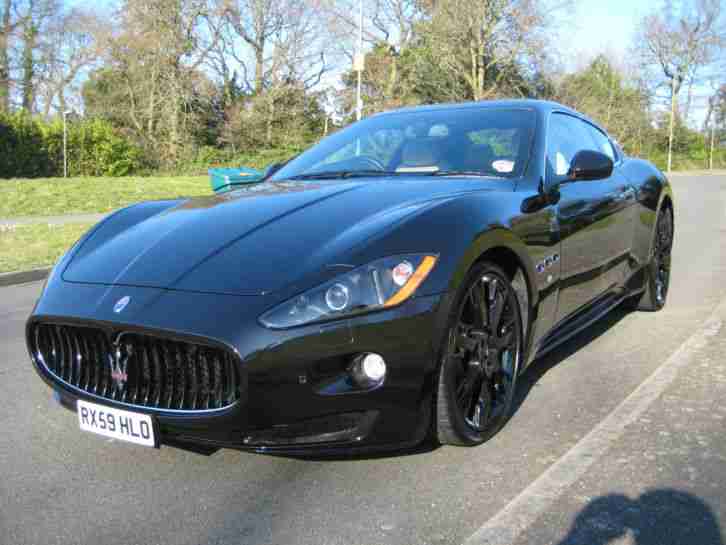 2010 / 59 Maserati GranTurismo S 4.7 MC Shift Auto Black - Finance Available