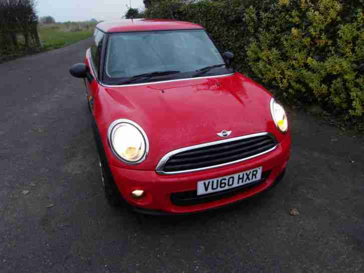 2010 60 MINI ONE IN RED JUST SERVICED UNDER MINI SERVICE PACKAGE MINT CONDITION
