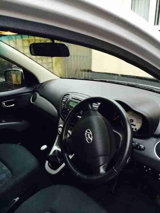 2010 60 reg Hyundai i10 style..top spec!!....low mileage...no reserve!!!!