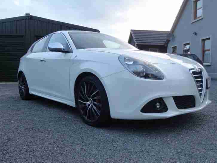 2010 ALFA ROMEO GIULIETTA 1750 CLOVERLEAF TBI WHITE FULL SERVICE HISTORY