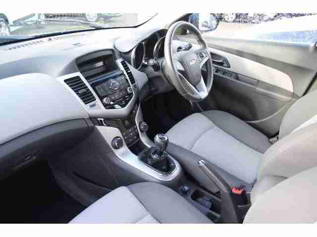 2010 Chevrolet Cruze 2.0 Vcdi Ls 4Dr Diesel Saloon