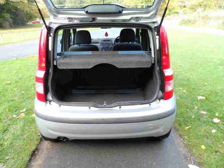 2010 FIAT PANDA DYNAMIC FIVE DOOR HATCHBACK ECO 1242cc MET / SILVER. ONLY 44K