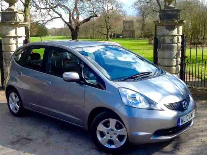 2010 Honda Jazz 1.4 ES VTEC ONLY TWO FORMER KEEPERS FROM NEW