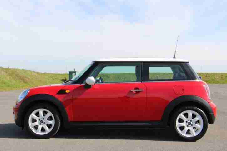 2010 MINI COOPER 1.6. 1 LOCAL LADY OWNER. JUST 10,800 MILES