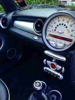 2010 MINI Cooper S Convertible, 1.6, Petrol, Manual, 35.5K miles, 1 lady Owner.