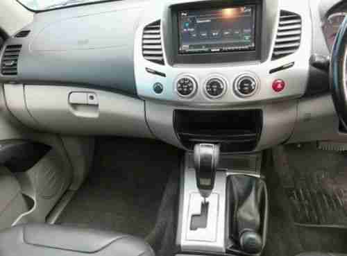 2010 Mitsubishi L200 2.5DI-D Barbarian Pickup Double cab