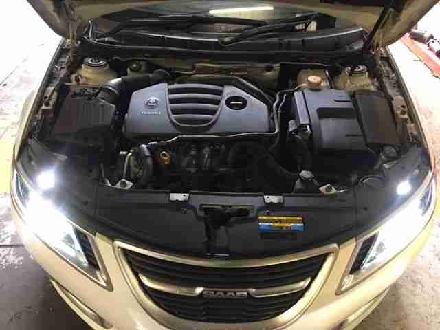 2010 SAAB 9-5 AERO TURBO4 AUTO WHITE 40,000 miles 1 owner from new. Rare