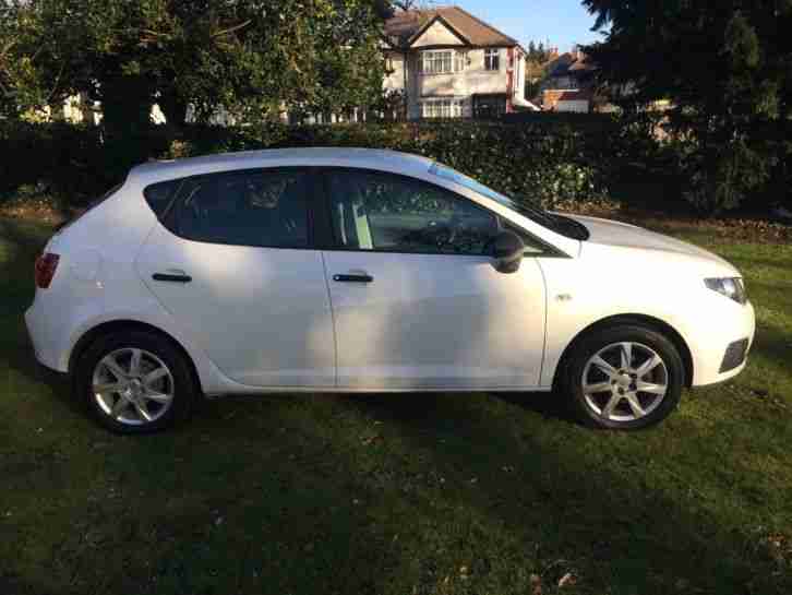 2010 SEAT IBIZA S A/C WHITE