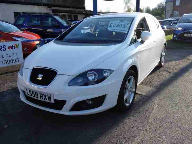 2010 SEAT LEON 1.6 S EMOCION 5 DOOR IN BLACK