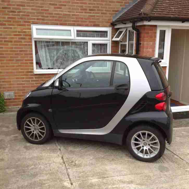 2010 SMART FORTWO PASSION 84 AUTO BLACK