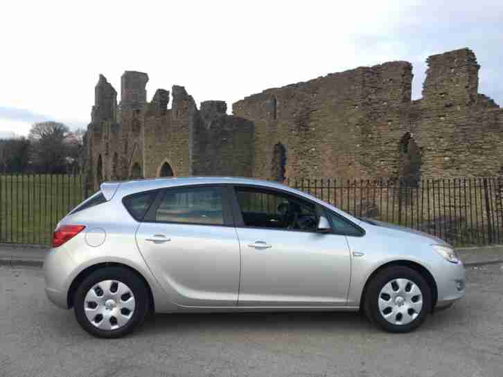 2010 Vauxhall Astra 1.4i 16v VVT ES