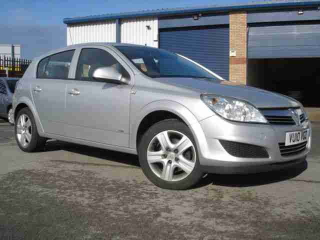 2010 Astra Club 1.4i Twinport 5 door