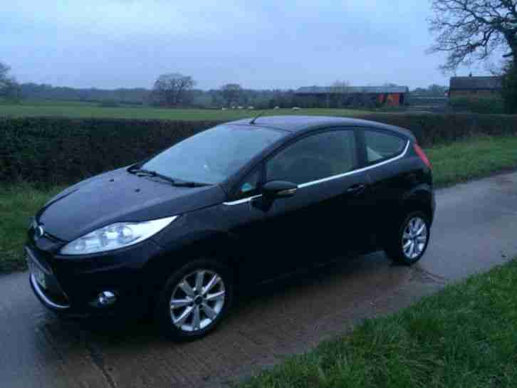 2010 fiesta zetec 1.4 TDCI 1 owner from new CAN DELIVER TODAY