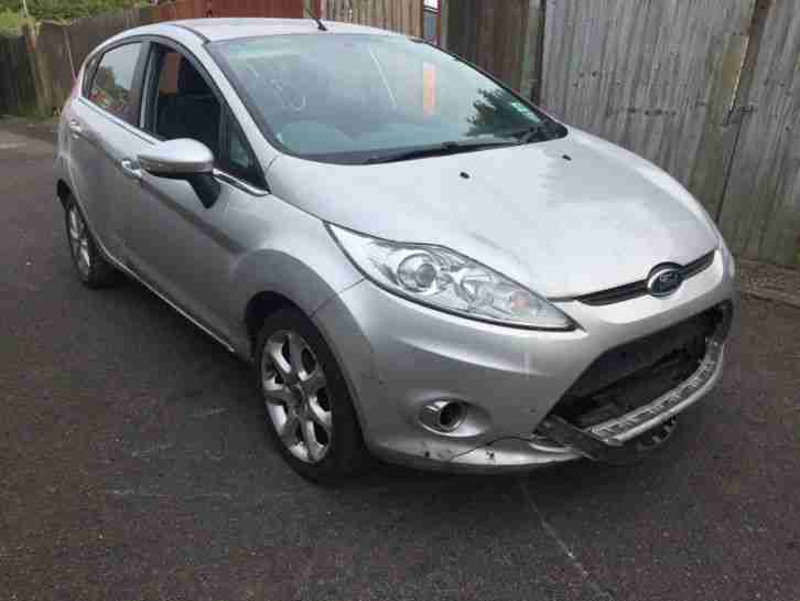 2011 11 FORD FIESTA ZETEC 1.25 SALVAGE DAMAGED REPAIRABLE