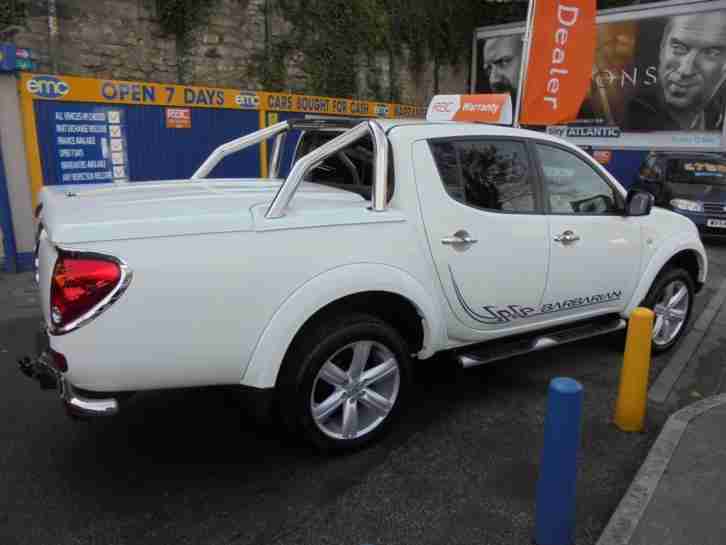 2011 11 MITSUBISHI L200 2.5 DI-D AUTO BARBARIAN DCB LB IN WHITE # HUGE SPEC #