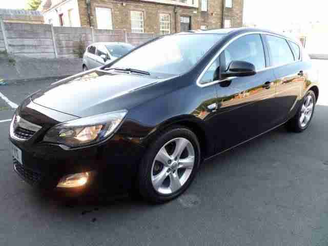 2011 (11) VAUXHALL ASTRA 2.0 CDTi 16V SRi