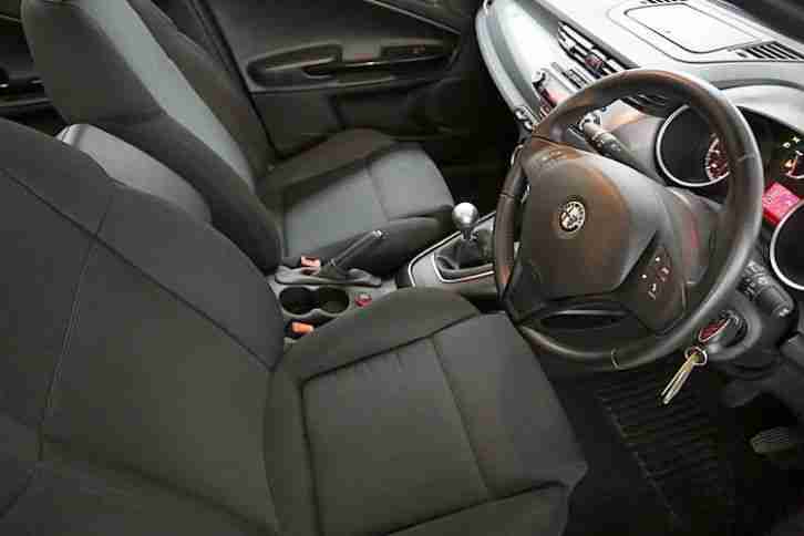 2011 (60 Reg) Alfa Romeo Giulietta 1.6 JTDm-2 Lusso