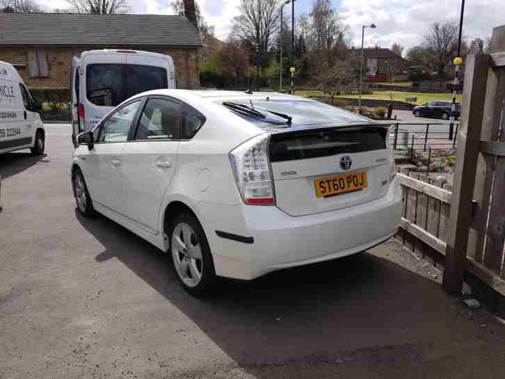 2011/60 Toyota Prius 1.8 VVT-i CVT 2012MY T4 Hybrid