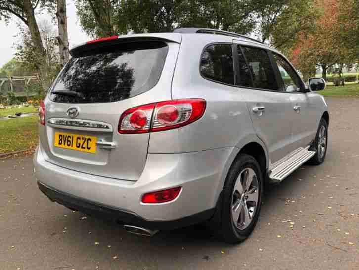 2011 (61) Hyundai Santa Fe 2.2 CRDi Diesel Premium Automatic 7 Seater