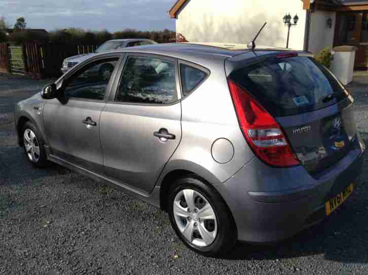2011 61 Hyundai i30 1.6CRDI Classic, Diesel Hatchback, High MPG, Low Ins