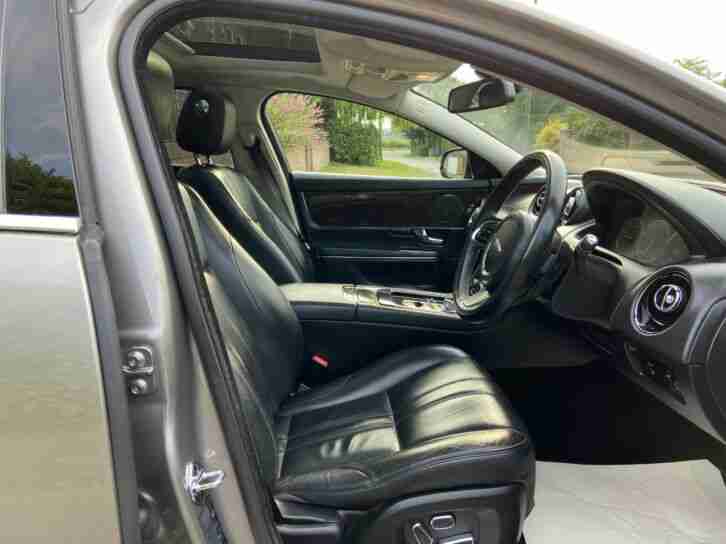 2011(61) JAGUAR XJ SERIES 3.0 LUXURY LONG MOT GENUINE 47,000 MILES FSH 5 STAMPS!