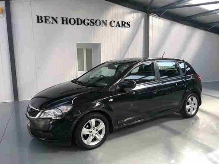 2011 61 CEED 1.4 VR 7 5D 89 BHP