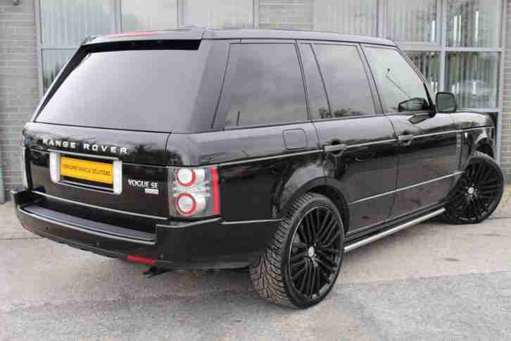 2011 61 LAND ROVER RANGE ROVER 4.4 TDV8 VOGUE SE AUTO