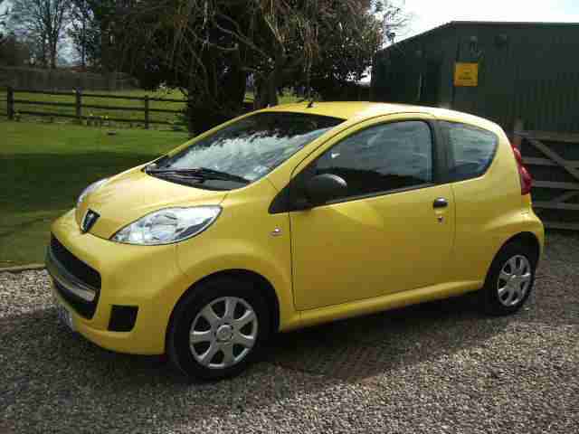 2011 61 REG Peugeot 107 1.0 12v 2011MY Urban Lite+ONE OWNER+19,000 MILES ONLY+