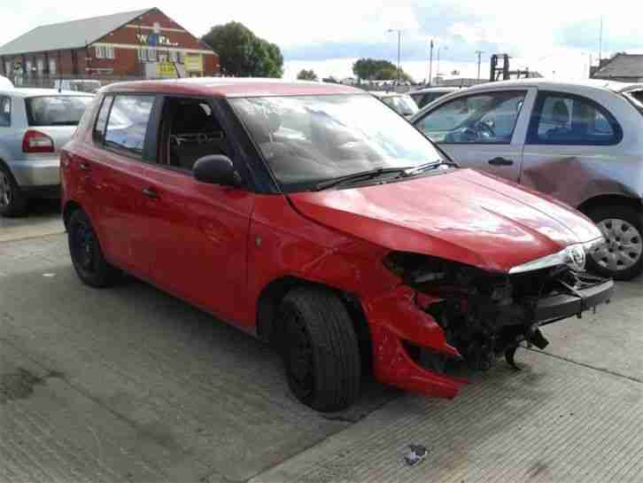2011 61 SKODA FABIA S 12V RED DAMAGED REPAIRABLE SALVAGE - NEW SHAPE - BARGAIN