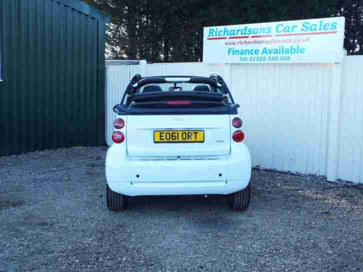 2011 61 Smart fortwo 1.0mhd 71bhp Softouch Passion Cabriolet, 28k miles, Sat Nav