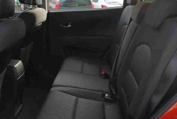 2011 61 Ssangyong Korando 2.0 Diesel 173 - Orange