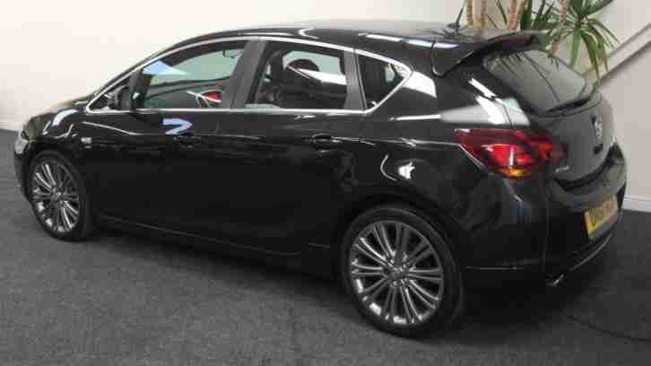 2011 61 VAUXHALL ASTRA 2.0 SRI VX-LINE CDTI S/S 5D 163 BHP DIESEL