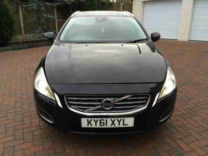 2011/61 VOLVO V60 D3 SE LUX 163PS 2.0 DIESEL ESTATE CAR