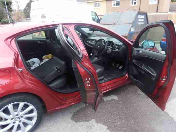 2011 ALFA ROMEO GIULIETTA VELOCE JTDM-2 RED